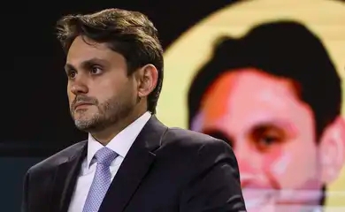 Juscelino Filho deixa Ministério das Comunicações após denúncia da PGR